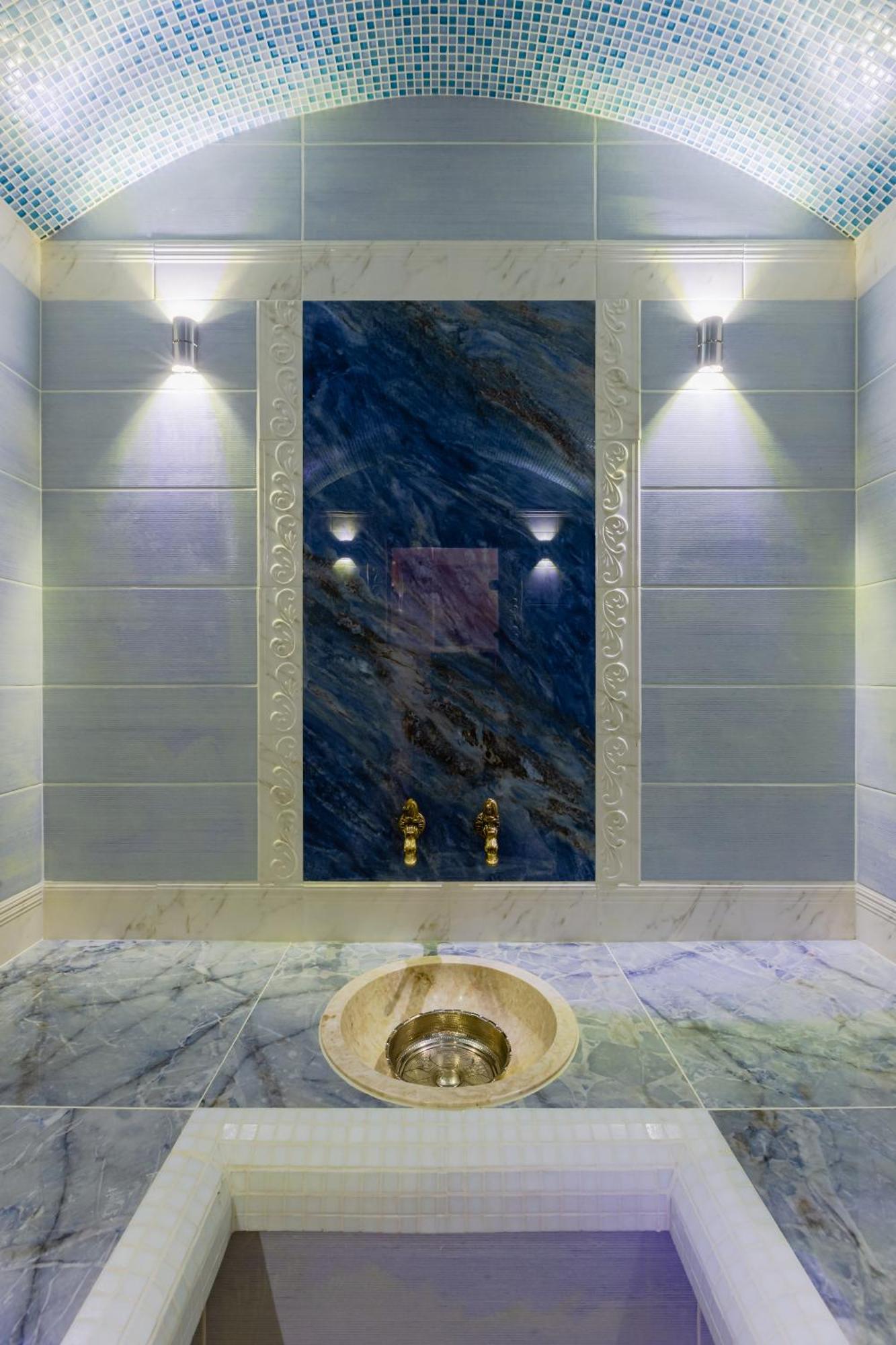 Luxury Apartment With Pool And Hammam เคียฟ ภายนอก รูปภาพ