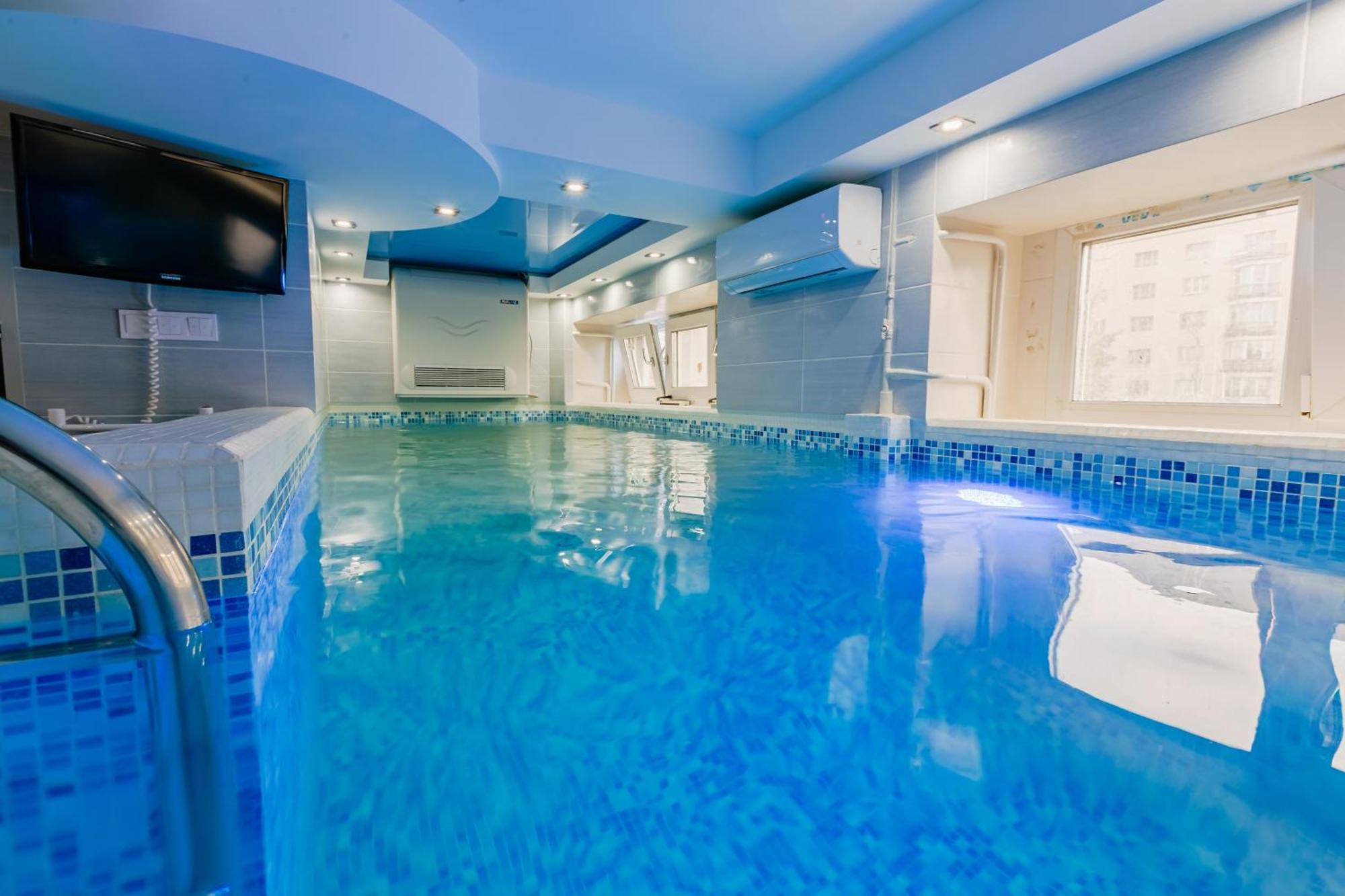 Luxury Apartment With Pool And Hammam เคียฟ ภายนอก รูปภาพ