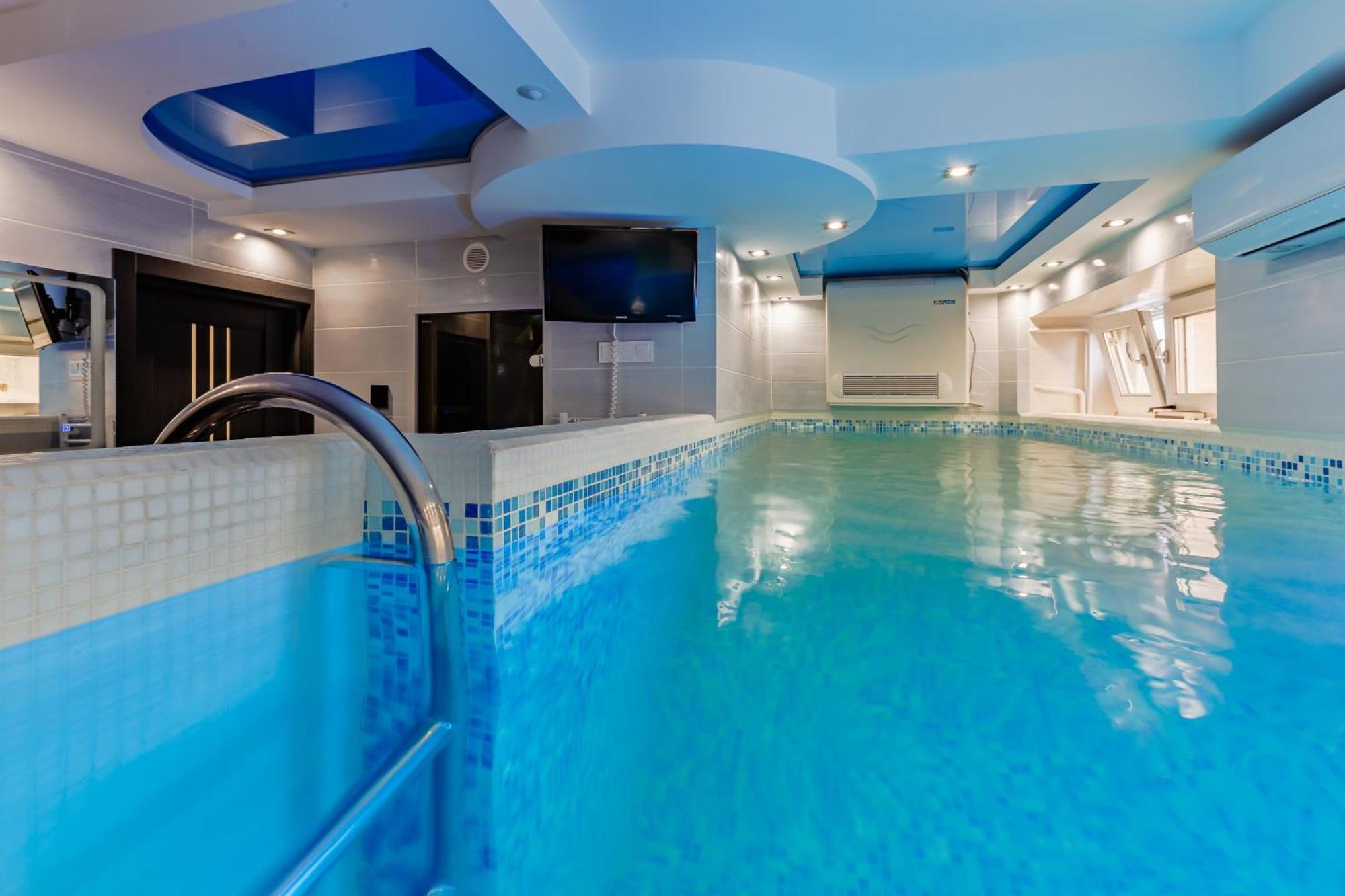 Luxury Apartment With Pool And Hammam เคียฟ ภายนอก รูปภาพ